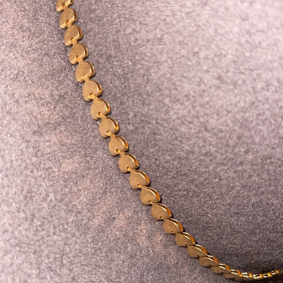 MOSSIMO Women’s EUC Wide Brimmed Wool Hat With Gold-Tone Accent Chain, One Size. - Picture 4 of 12